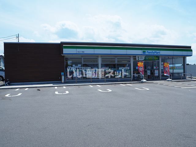 コンビニ　ファミリーマート 立山二ツ塚店（コンビニ）まで1960m