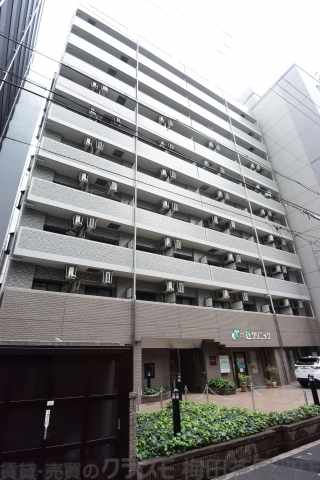建物外観　タイル張りの外観