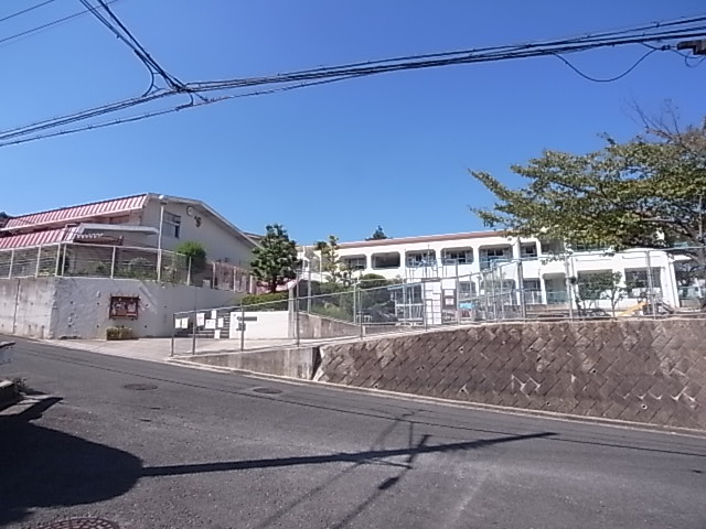幼稚園・保育園　生駒市立認定こども園生駒幼稚園（幼稚園・保育園）まで250m