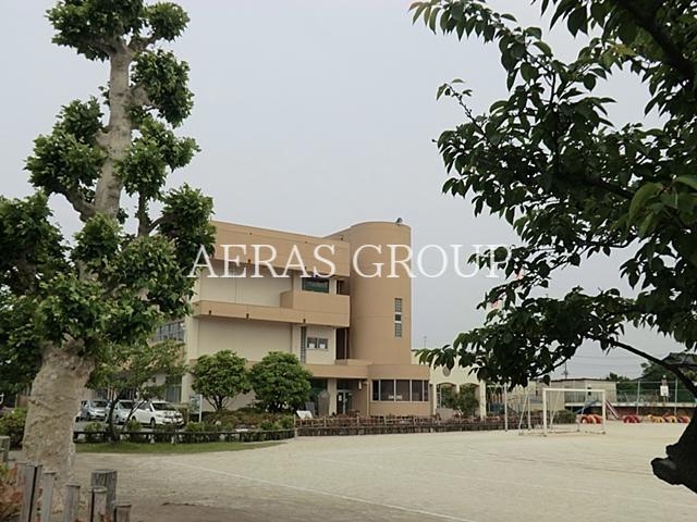 小学校　三郷市立八木郷小学校（小学校）まで130m
