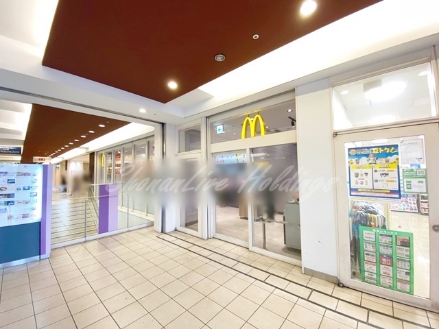 飲食店　マクドナルド 東急プラザ戸塚店（飲食店）まで468m