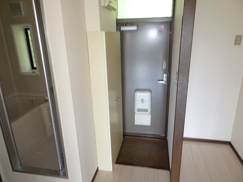 玄関　玄関