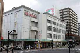 スーパー　平和堂守山店（スーパー）まで448m
