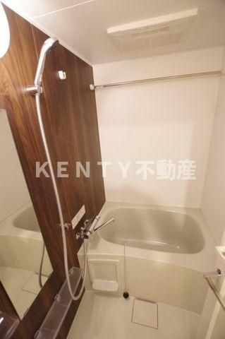 バス・シャワールーム　きれいなお風呂です