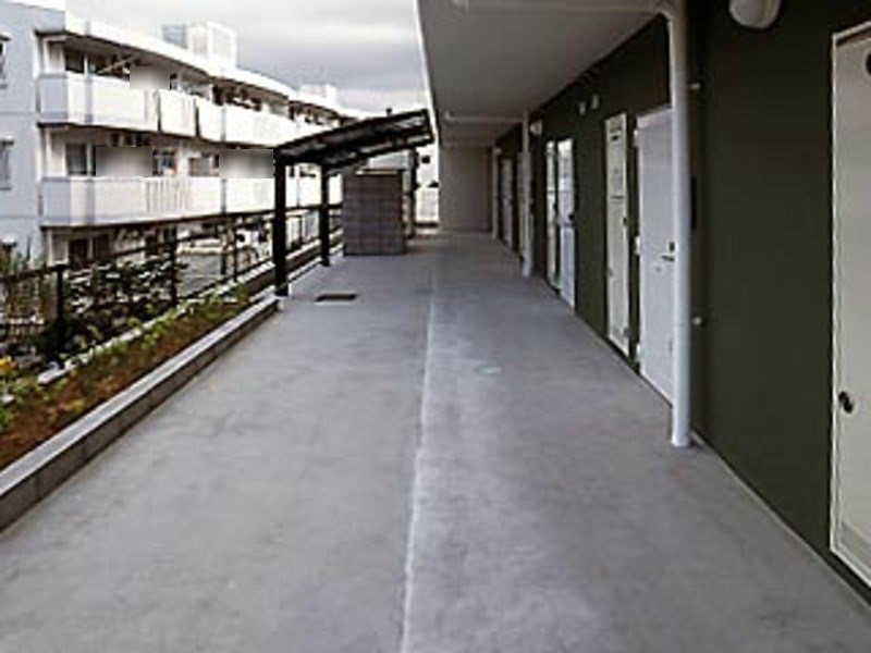 玄関　現状優先