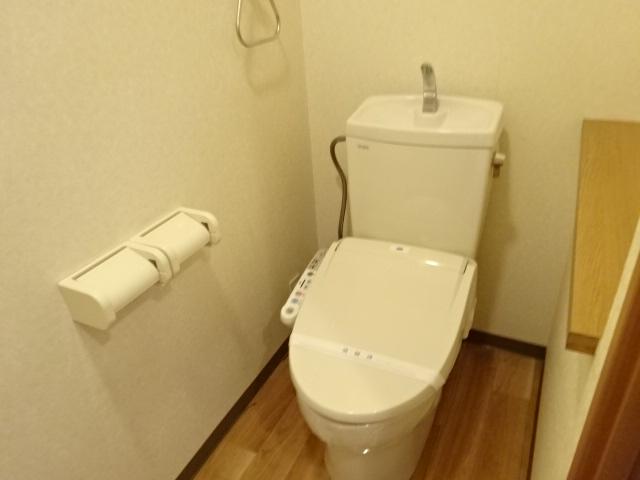 トイレ　シャワー付トイレ