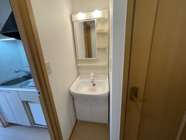 洗面設備　独立洗面化粧台付き☆