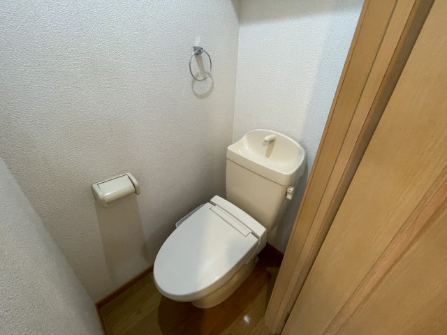 トイレ　バストイレ別でオススメです♪