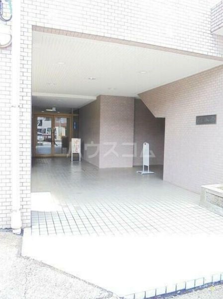 ドミール・アンの外観写真