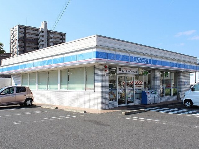 コンビニ　ローソン 佐賀伊万里駅前店（コンビニ）まで600m