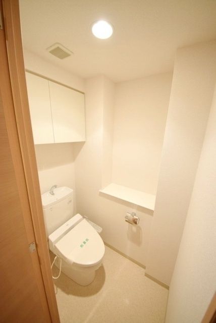トイレ　★シャワートイレ★