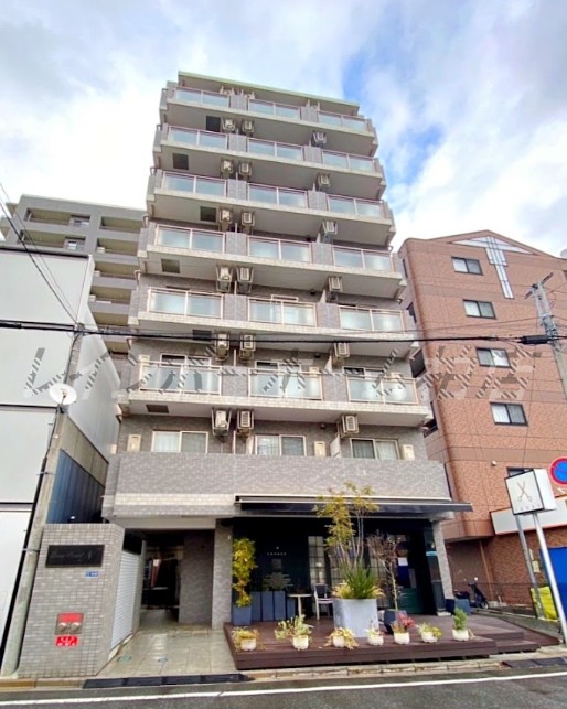 建物外観　外観は落ち着いています