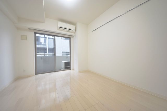居室・リビング　★賃貸物件のお問い合わせはタウンハウジング登戸店まで★
