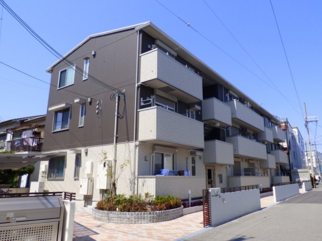 建物外観　日当り良好の建物