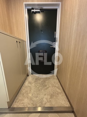 玄関　エクシード浜口　玄関