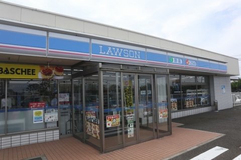 コンビニ　ローソン上越川原町店（上越市川原町）（コンビニ）まで567m