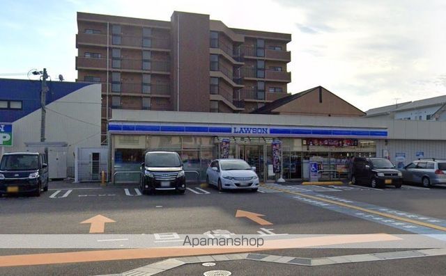 コンビニ　ローソン鳥取興南町店（コンビニ）まで234m
