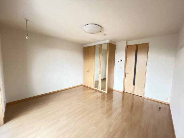 建物外観　洋室