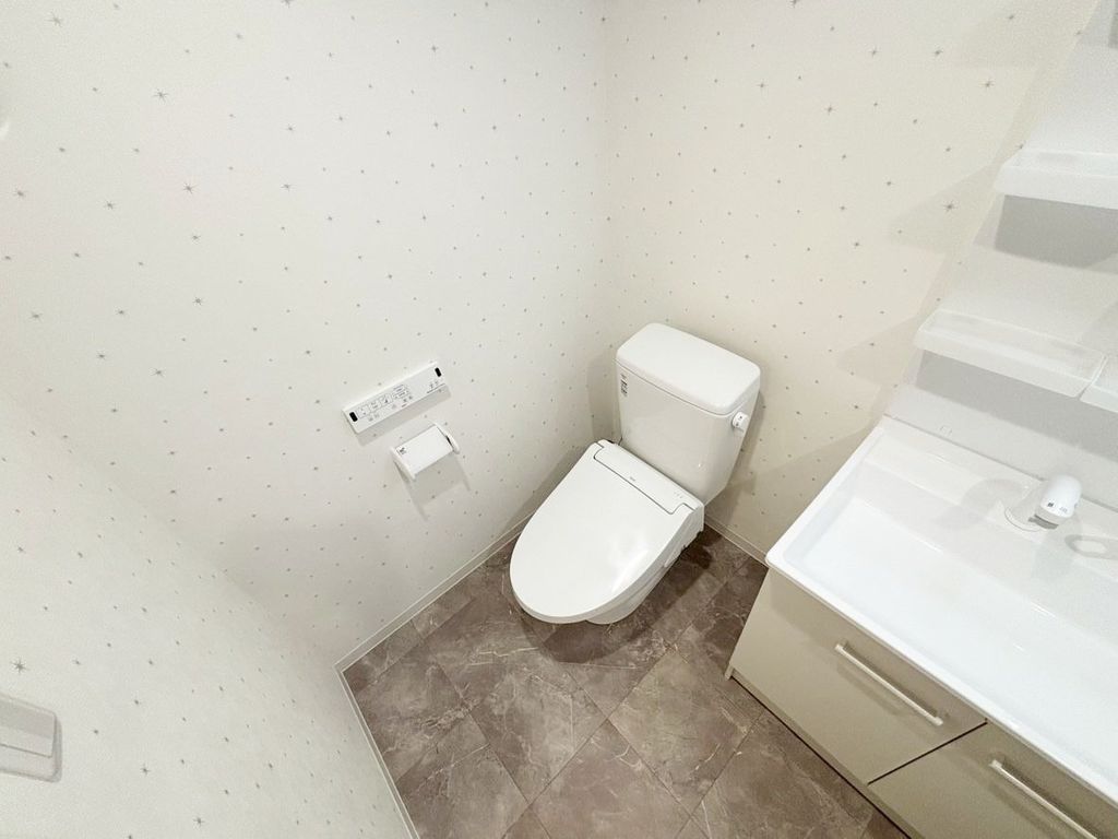 アーバングレース行徳のトイレ写真