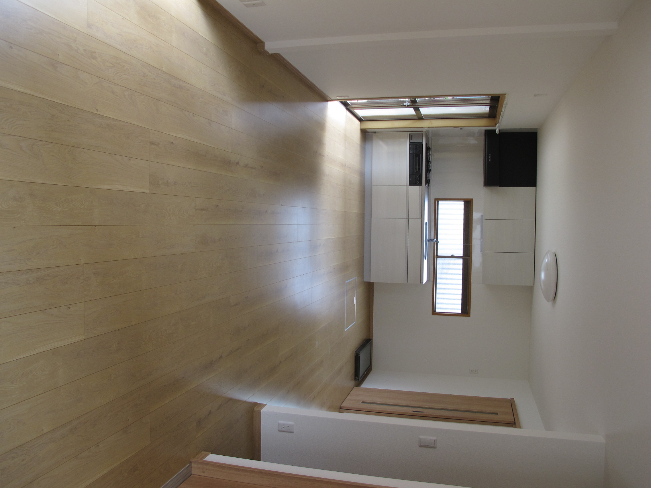 鈴木戸建の居間写真