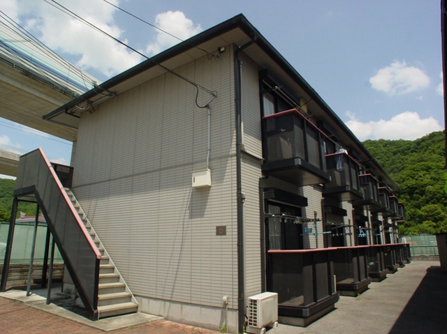建物外観　シンプルなハイツ☆