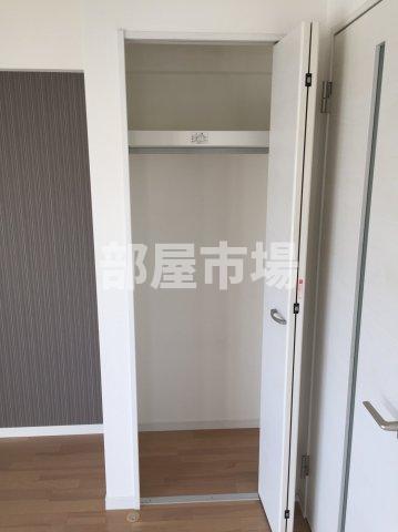 収納　クローゼット