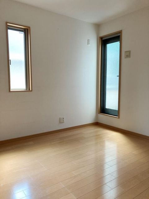 田柄戸建の内装写真