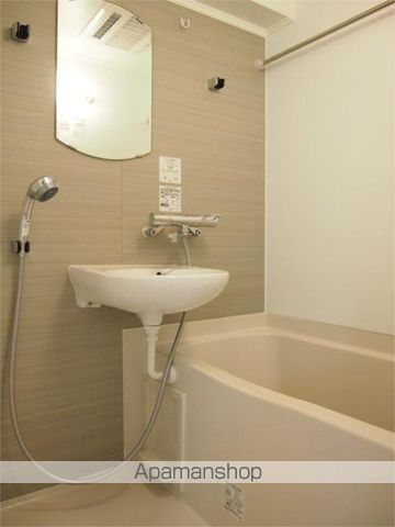 ＪＲ山手線 高田馬場駅 徒歩14分 8階建 築13年の風呂写真
