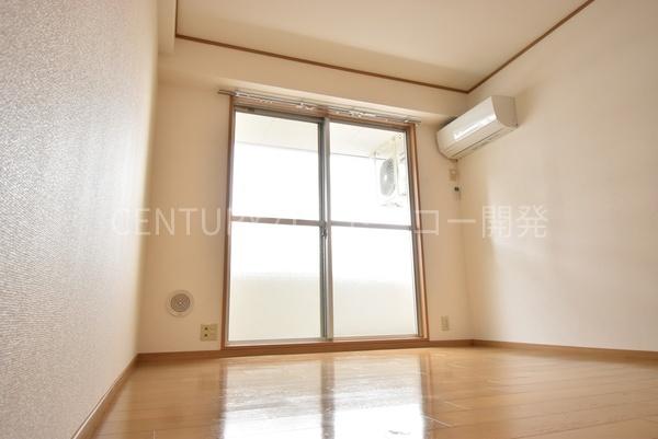 居室・リビング　別部屋の参考写真です。現況有姿