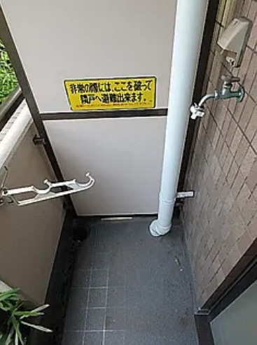 バルコニー