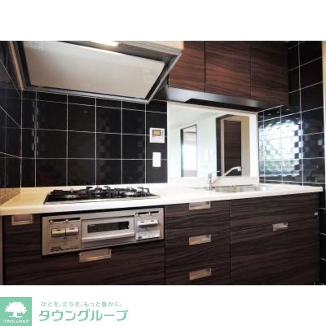 キッチン　※写真は同タイプ住戸です。