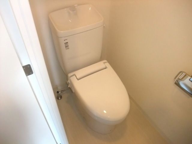 トイレ　別部屋参考写真