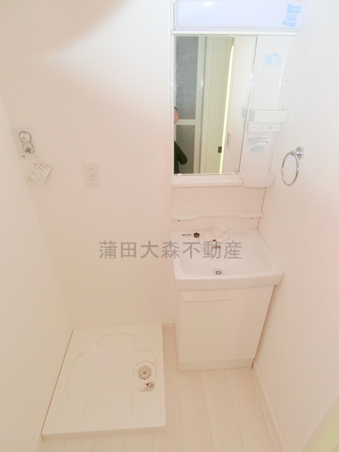 洗面設備　洗面脱衣所　独立洗面台　洗濯機置き場