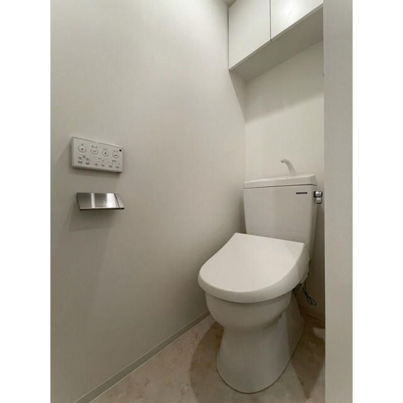 東京メトロ日比谷線 三ノ輪駅 徒歩4分 14階建 築5年のトイレ写真