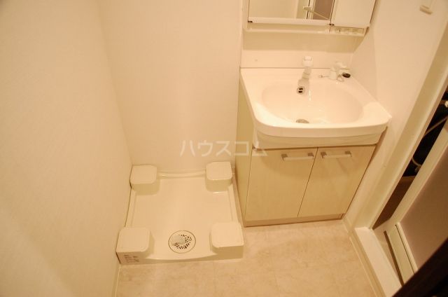 レジュールアッシュ大阪城WESTの内装写真