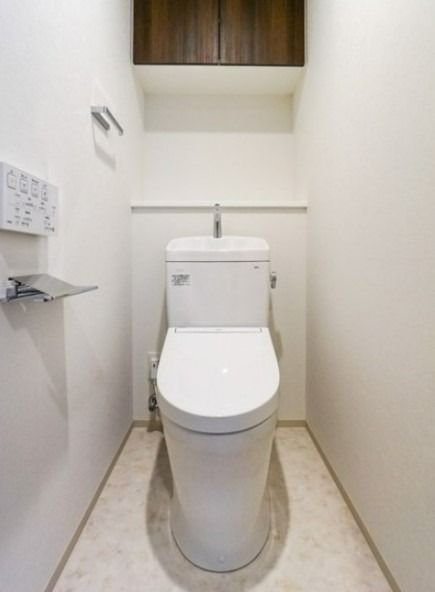 東京メトロ日比谷線 入谷駅 徒歩6分 14階建 築5年のトイレ写真