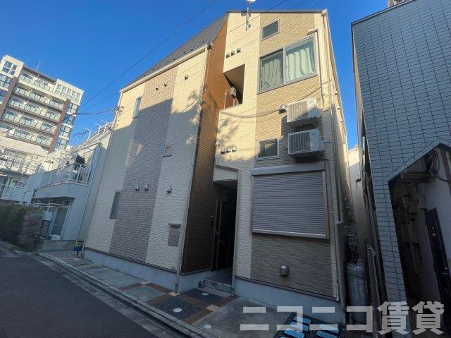 東京メトロ丸ノ内線 中野坂上駅 徒歩4分 築9年