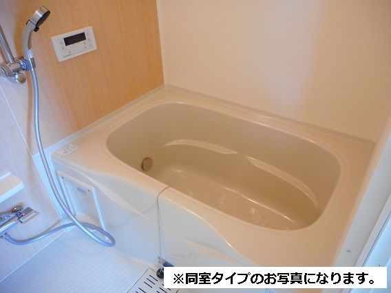 あおなみ線 中島駅 徒歩19分 3階建 築6年の風呂写真