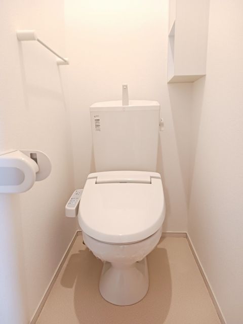 エレガントヴィエIIIのトイレ写真
