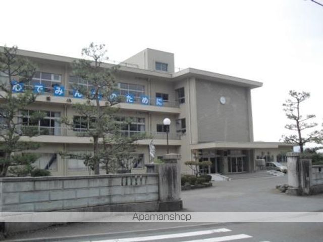 小学校　神明小学校（小学校）まで400m