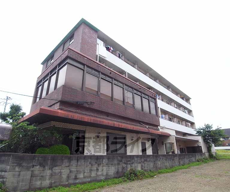 昇栄マンションの外観写真