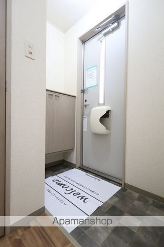 ＪＲ山陽本線 西川原駅 徒歩18分 2階建 築30年の玄関写真