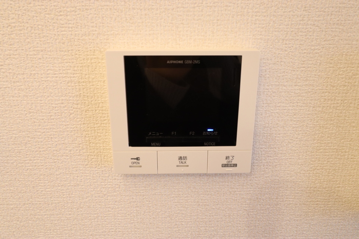 セキュリティ　モニター付きインターホン