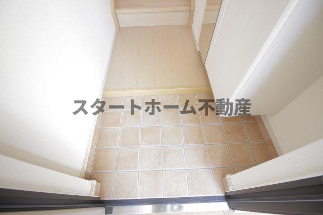 玄関　明るい玄関です