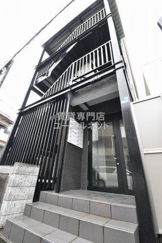 建物外観　綺麗な外観