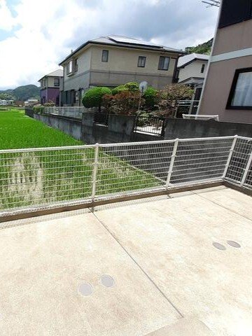 庭　お庭が付いています