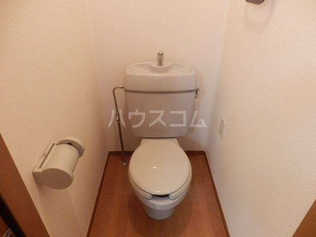 サンガーデン国立A棟のトイレ写真