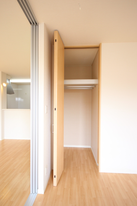収納　南向き洋室、クローゼットです！