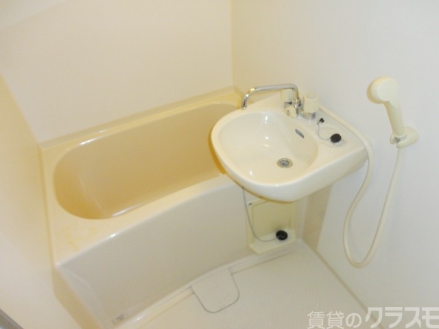 バス・シャワールーム　そしてセパレート！