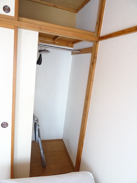 収納　写真は別のお部屋のもの